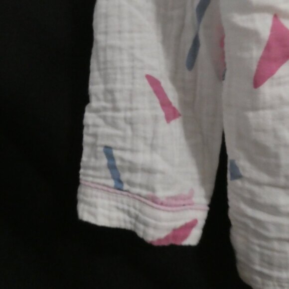 Unbranded | medium | P2P 18 inches measured | Pig Pattern Button-Up Pajama Top - Picture 12 of 15